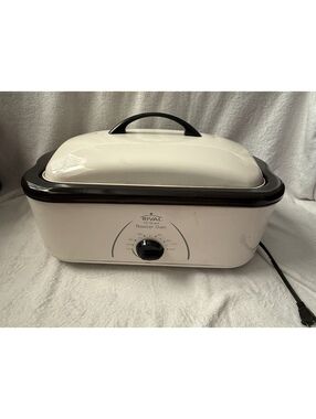Rival RO165 16 Qt Roaster Oven Buffet Server White